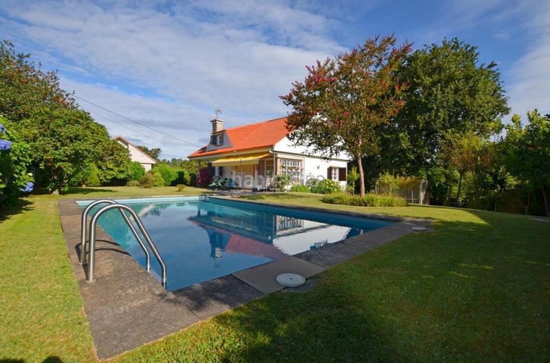 Foto 1db4f540-2d09-4d99-9bf7-01043b4a15cc. Chalet con riscaldamento parcheggio piscina in Tomiño