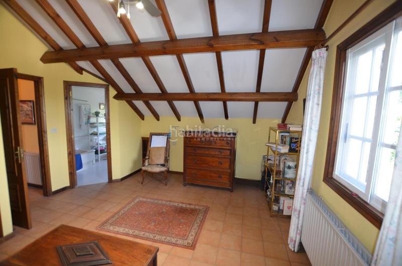 Foto 248f2357-2b3b-42dc-8254-2d140273b143. Chalet con riscaldamento parcheggio piscina in Tomiño