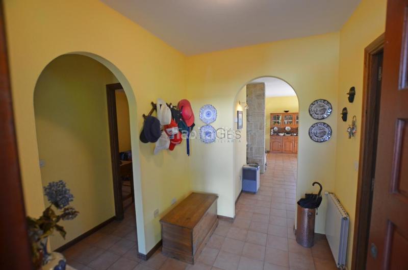 Foto 6701bb6b-3a4d-4e45-ba04-b5e8a1a03d6b. Chalet con riscaldamento parcheggio piscina in Tomiño