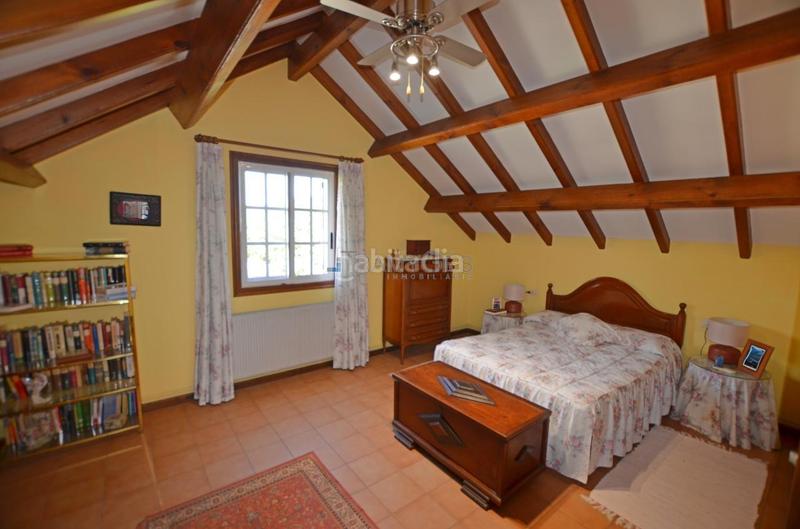 Foto 911c191b-3bad-4875-95f2-33cf136f8636. Chalet con riscaldamento parcheggio piscina in Tomiño