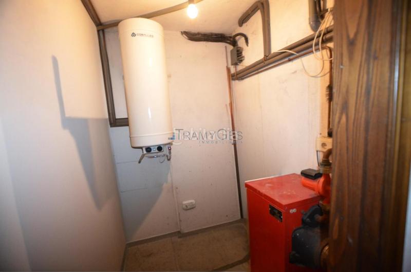 Foto 95131829-a349-4425-93fd-ae381e6f5609. Chalet con riscaldamento parcheggio piscina in Tomiño