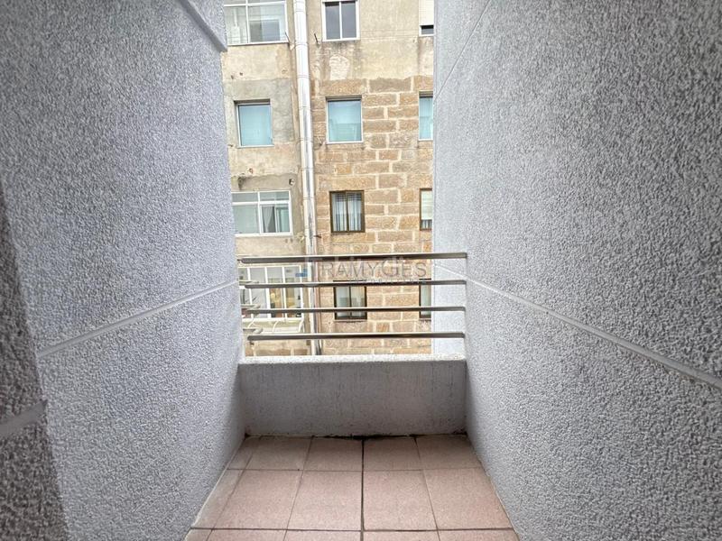 Foto 4522c849-ba99-4e83-92ad-c92a0d5063c2. Appartement avec chauffage parking dans Plaza España - Corte Inglés Vigo