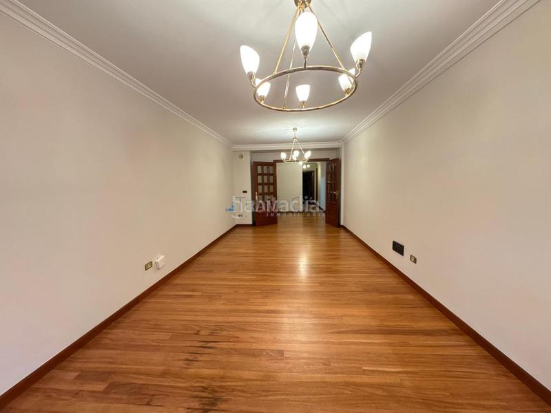 Foto d785ade3-5795-4193-833f-965b0ee5ecda. Piso en Plaza España - Corte Inglés Vigo