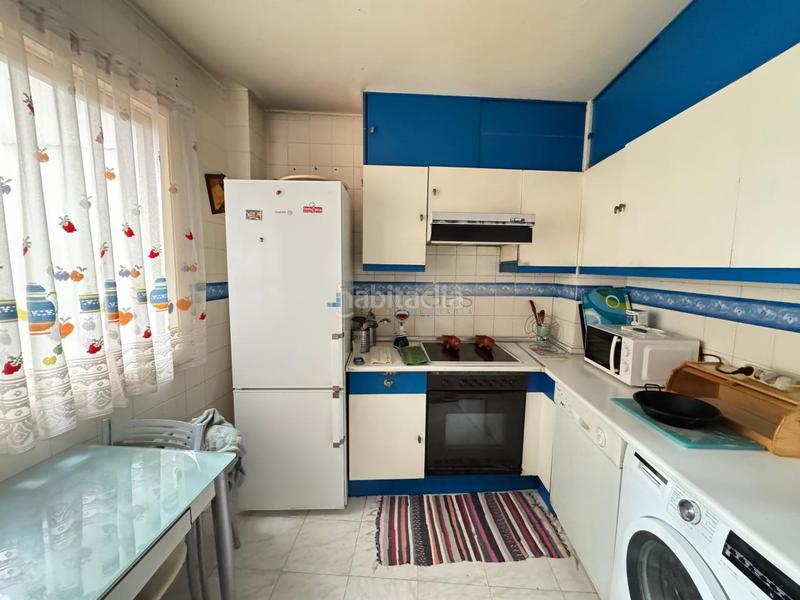 Foto d6f34f15-c9f8-487c-9218-43535ce23d9a. Appartement avec chauffage dans Berbés - Peritos Vigo