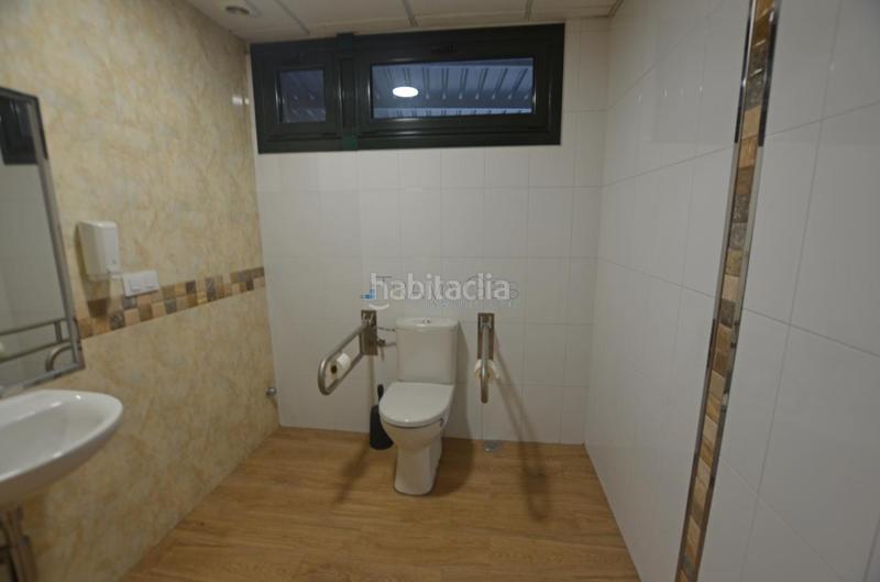 Foto 6ccd05fd-8ce0-4f4f-8583-4ccf04b2f1cd. Local comercial en Porriño (O)