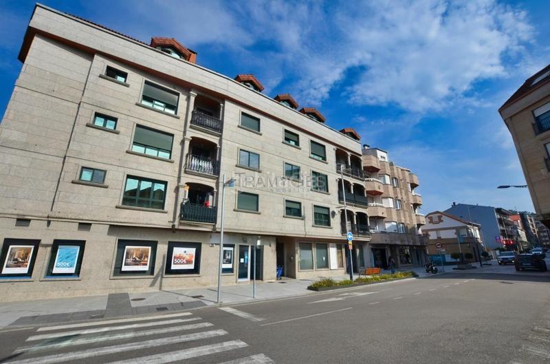 Foto 80a7acd2-9eb3-4ece-8241-05bb84f4af6e. Local commercial dans Porriño (O)