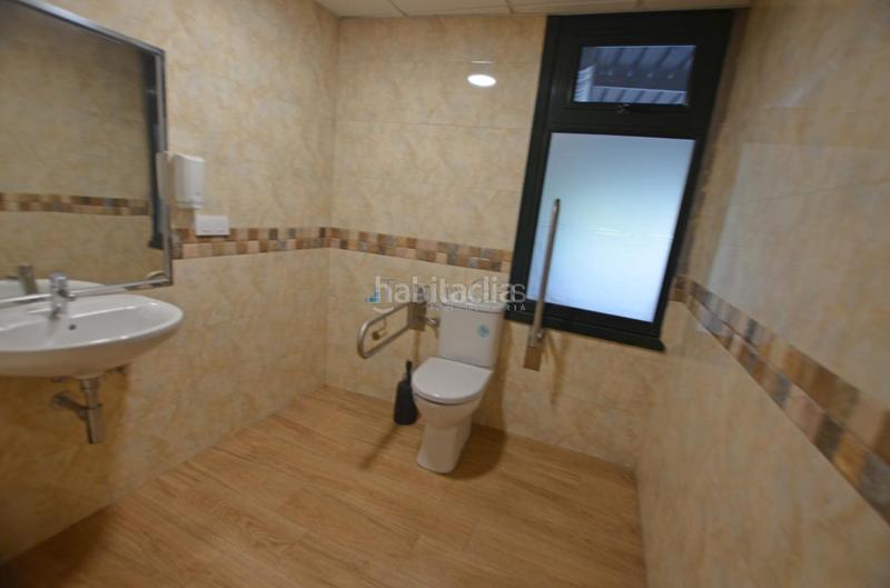 Foto b042b2fc-7483-4612-a073-bcf0a28703fb. Local commercial dans Porriño (O)