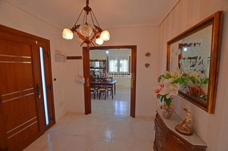 Foto 5365891f-12a7-45ec-b4bc-8080f93fffa8. Chalet en Redondela