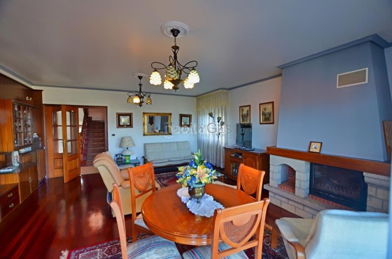 Foto 7e8ae739-76e7-43ad-ba9d-cf71f85e86eb. Chalet en Redondela