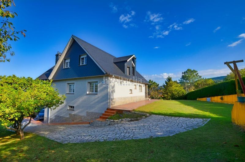 Foto 8fe882ee-931f-4004-99b0-8a875eada1f7. Chalet en Redondela