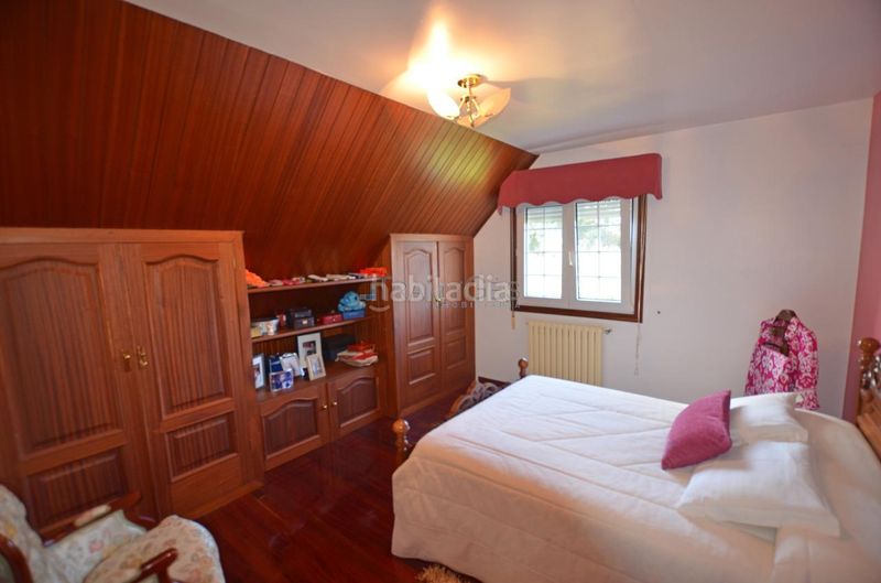 Foto cc0fce39-cc46-4a75-81b2-140403771d58. Chalet en Redondela
