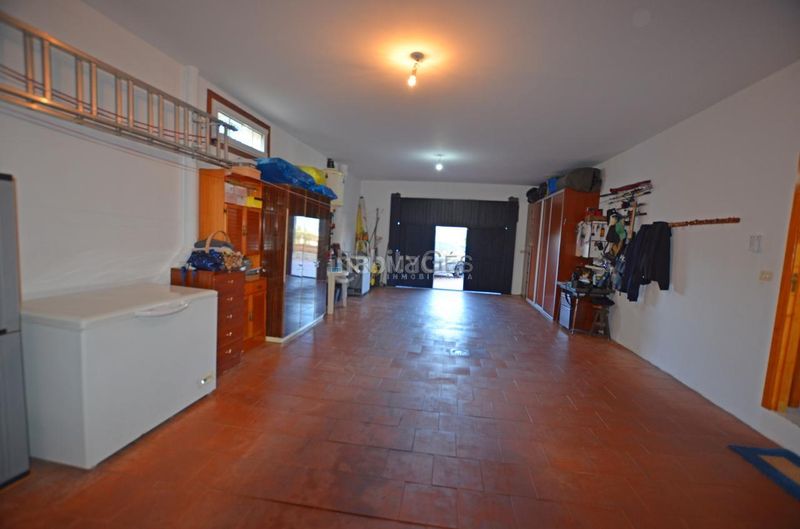 Foto d86a8e53-4feb-4d89-8a0a-5ae0a5513139. Chalet en Redondela