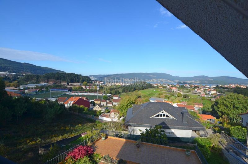 Foto f0bc806b-de28-4f84-9660-2dfa4aa72838. Chalet en Redondela