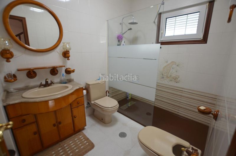 Foto 03b6df85-b794-4523-8d70-3f9b56273e15. Xalet amb calefacció aparcament a Redondela