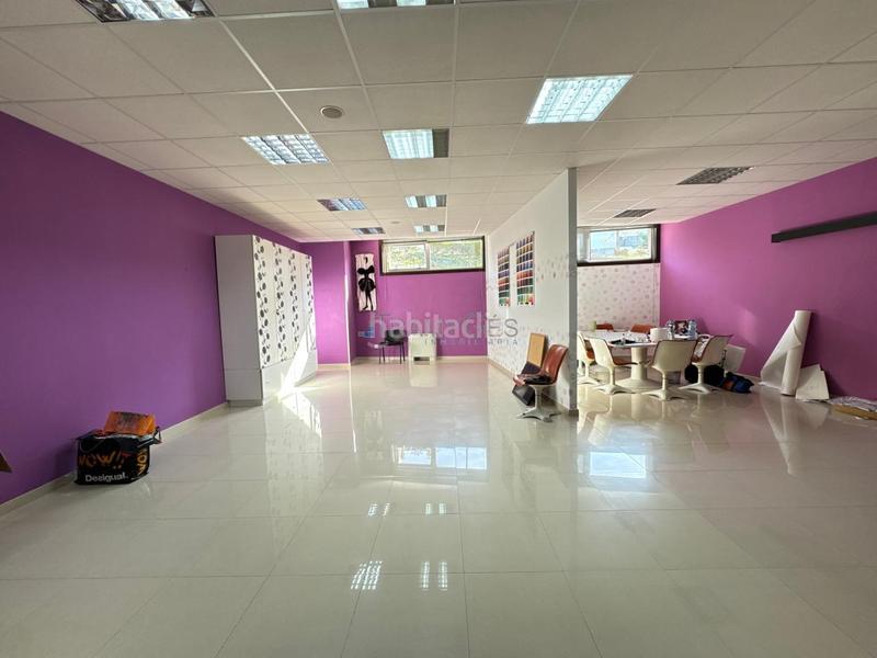 Foto 17830307-d095-43a9-971a-39b478f974cd. Alquiler local comercial en Valadares - Beade Vigo