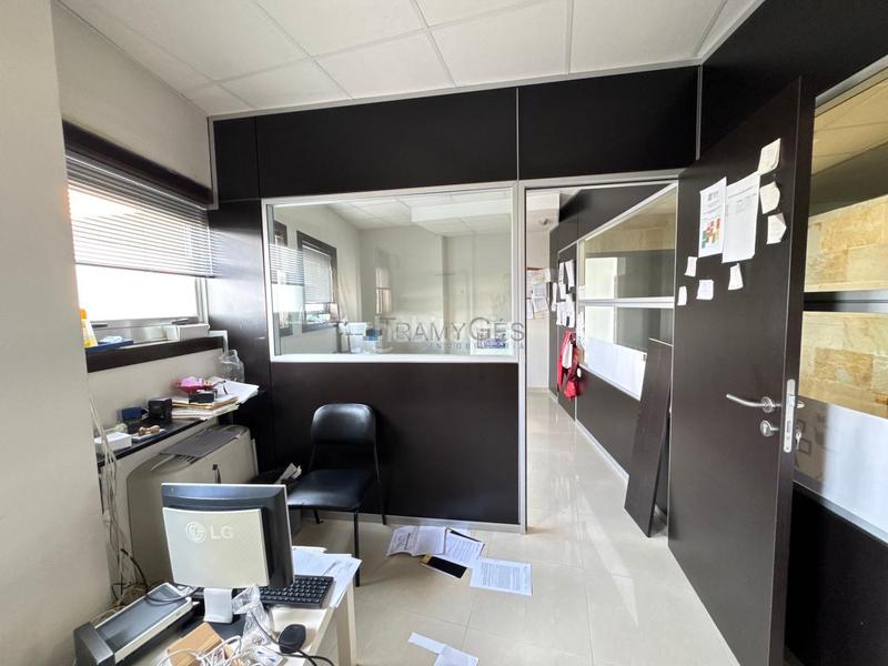 Foto d00a7d68-9486-4aca-92b3-7a6858adaaf4. Alquiler local comercial en Valadares - Beade Vigo