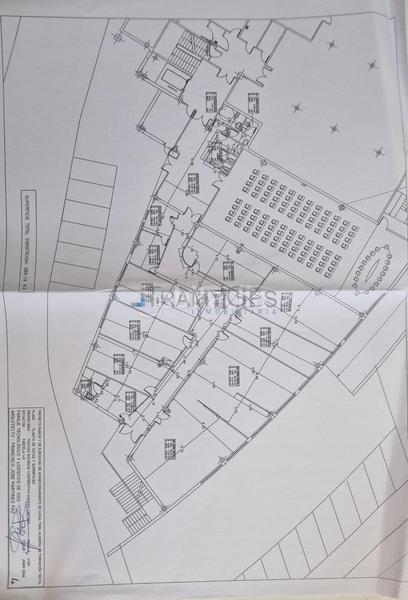 Foto aa317093-adb0-40a6-a36f-367fcdf450a1. Location local commercial dans Valadares - Beade Vigo