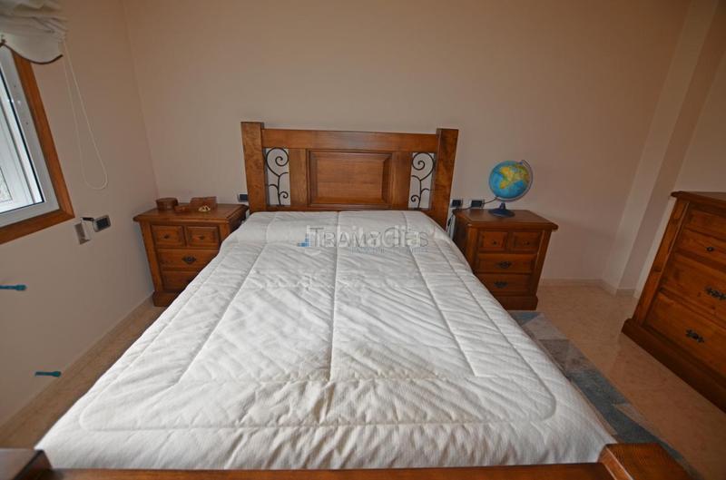 Foto 04f887b2-d5ad-43cc-9cef-11c2d10556d7. Chalet mit heizung parking in Rosal (O)