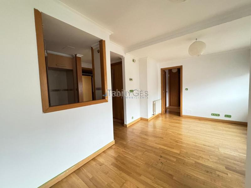 Foto acf742e7-53af-4ef7-aa3d-79c812783b39. Appartement dans rúa aragon 82 dans Casablanca - Calvario Vigo