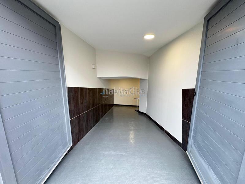 Foto 8f535d7a-b0ad-4447-8381-51332fbd91e8. Lloguer local comercial a As Travesas - Balaidos Vigo