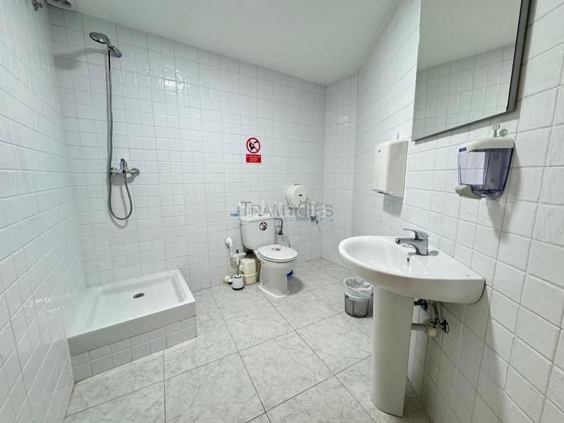 Foto e1e8eae1-1fa4-4115-8d7b-015e8da7a986. Lloguer local comercial a As Travesas - Balaidos Vigo