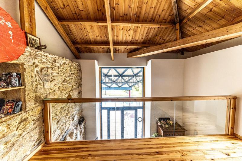 Foto c9b30b43-c277-4651-9f0a-96051f18a477. Chalet avec chauffage parking piscine dans Tui