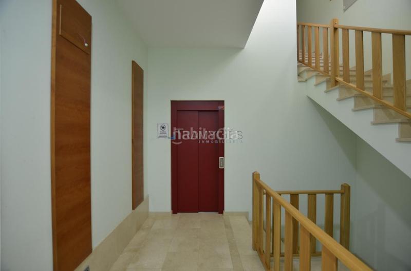 Foto a0205f26-b52f-4fef-a51e-a0647e3ce6dc. Pis a avenida castelao 9 a Soutomaior