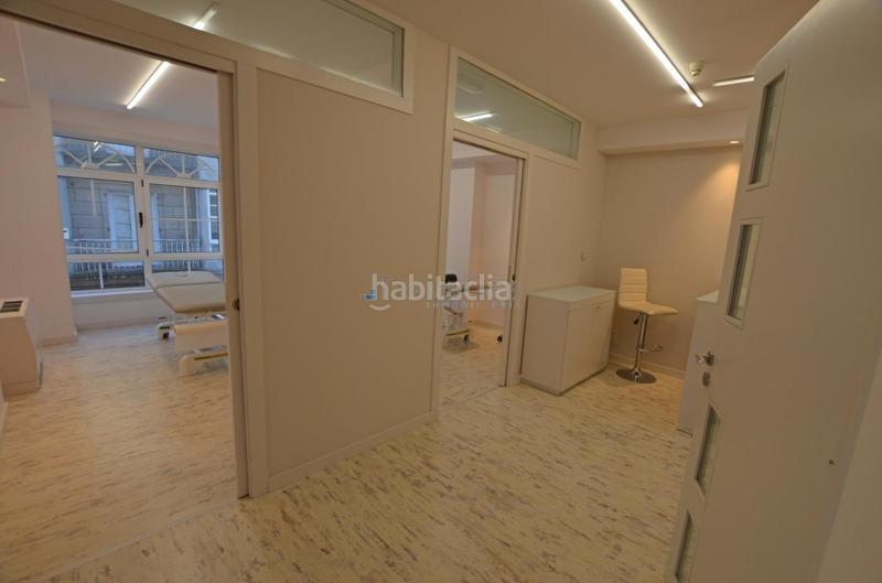 Foto 0c79d84f-545c-4ffd-ab42-75433eedd1e1. Alquiler local comercial en Centro - Areal Vigo