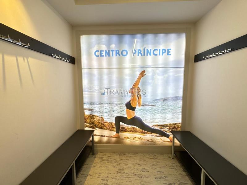 Foto 12f46cc2-766d-4e49-ab6b-013dc57ef280. Alquiler local comercial en Centro - Areal Vigo