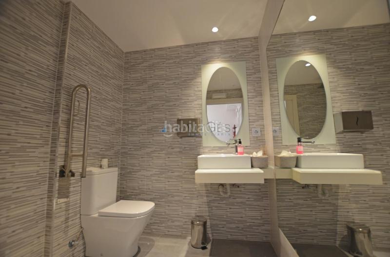 Foto 1cecc5c3-0296-46bd-96b0-a5c74fe6f47d. Alquiler local comercial en Centro - Areal Vigo