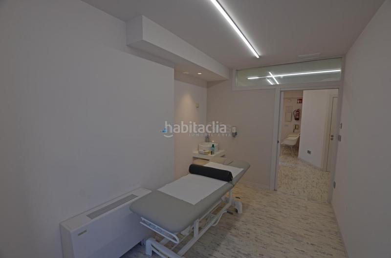 Foto 222e5f87-e247-439f-8782-2c4988289fd8. Alquiler local comercial en Centro - Areal Vigo