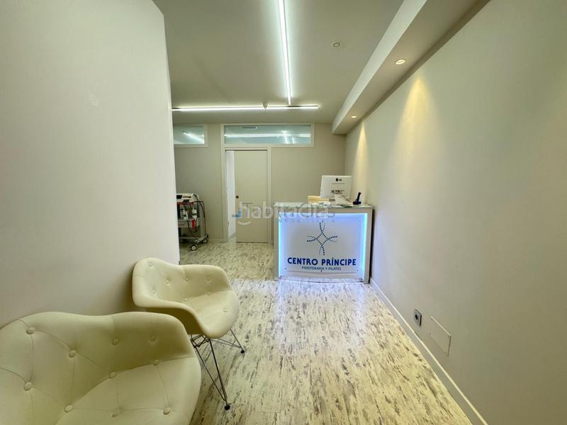 Foto 66426ab2-11c4-46a3-8d78-3917d8068830. Lloguer local comercial a Centro - Areal Vigo