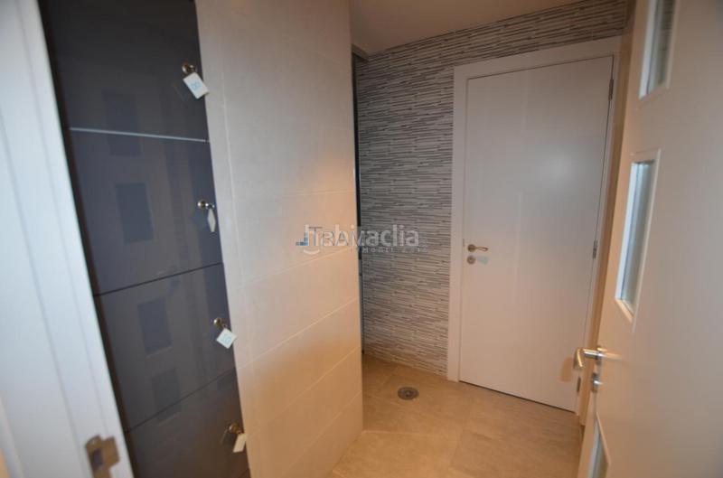 Foto 6f1c735a-68b9-4146-876c-65e093a564b3. Lloguer local comercial a Centro - Areal Vigo