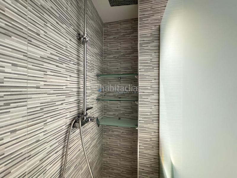 Foto bb5a0281-23c4-4b1d-b5fd-33182c47a87d. Lloguer local comercial a Centro - Areal Vigo