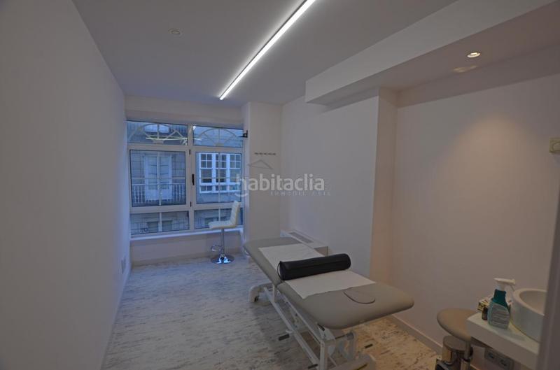 Foto 05e12b79-1d5a-4a57-9f80-435751a6abcd. Location local commercial dans Centro - Areal Vigo