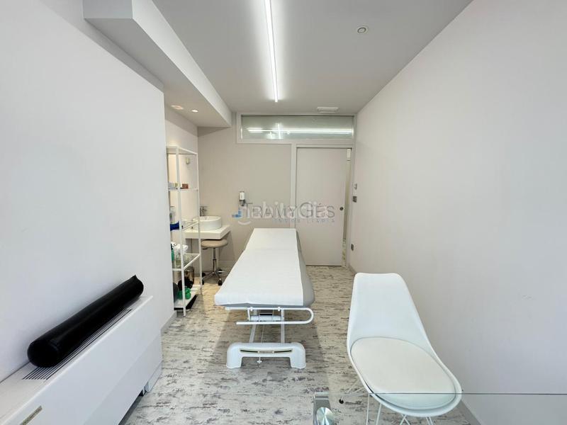 Foto 17cb51ba-d2cf-4156-9cae-0e85937cca02. Location local commercial dans Centro - Areal Vigo