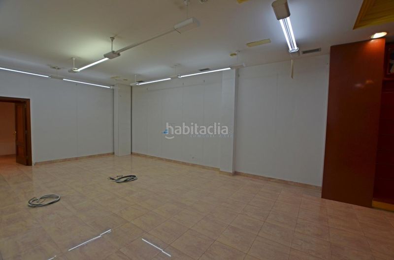 Foto 3707810b-4c8f-4560-b23f-a97abdefedc0. Local comercial a Tomiño