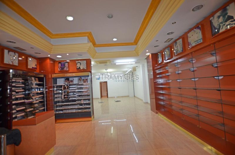 Foto b2704b5d-f1a8-4275-b48b-5332e87858b4. Local comercial a Tomiño