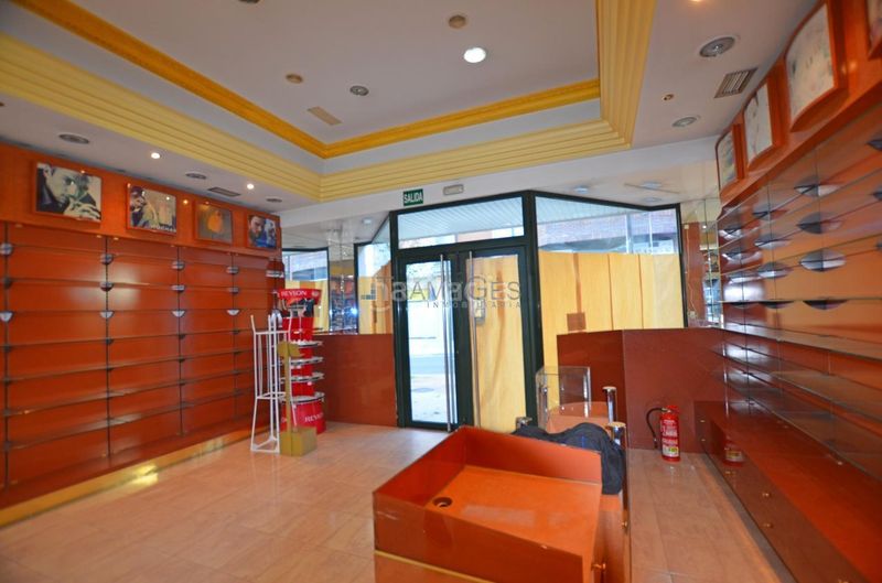Foto bc40effd-dfc9-4d12-a464-d47104b40316. Local comercial a Tomiño