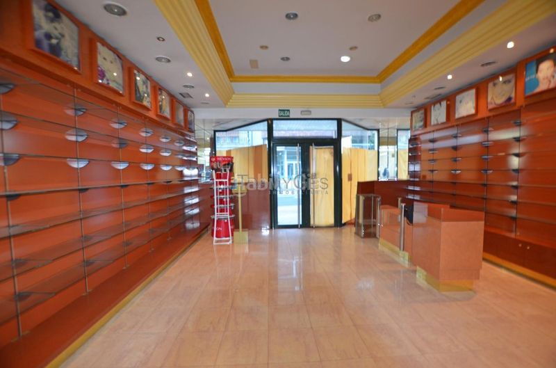 Foto bff78d8c-545e-48bf-b97f-129cb2b66314. Local comercial a Tomiño