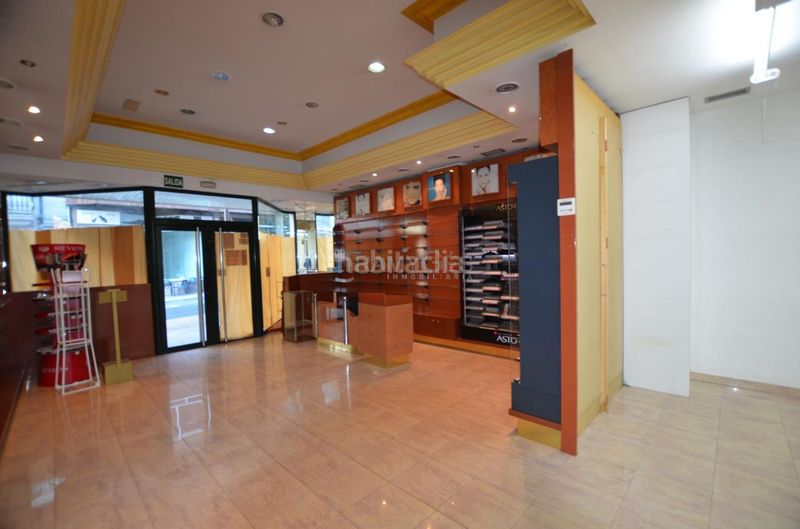 Foto ce609506-f8e8-4433-909b-eae558fb2c7f. Local comercial a Tomiño
