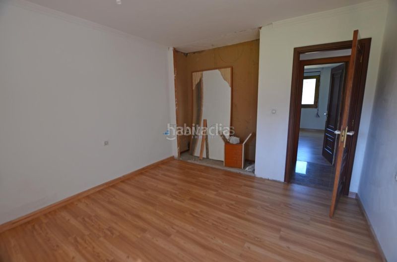 Foto f82d3550-e94c-4c86-8319-3df6907588a5. Casa amb aparcament a Tomiño