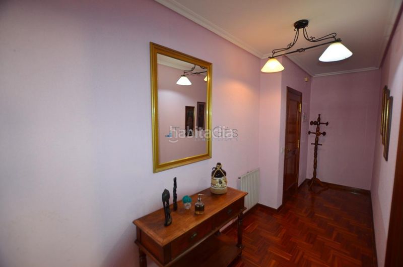 Foto d8ff599c-0be9-40b6-bc30-14192ab25251. Piso en Tui