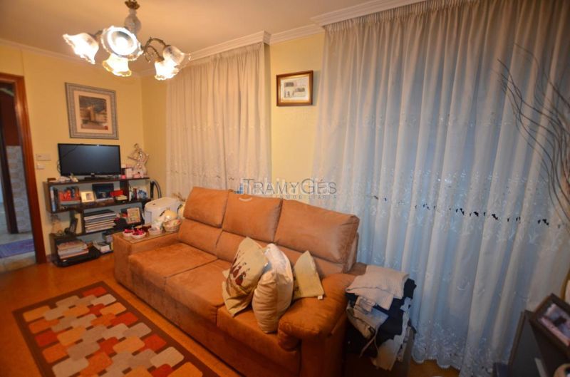 Foto 2f443868-6045-48a4-9601-3c7c65ff423e. Casa amb calefacció aparcament a Tomiño