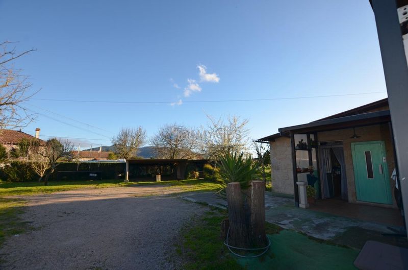 Foto 4ad62f73-24d9-4784-846b-d915fae387d5. Casa amb calefacció aparcament a Tomiño