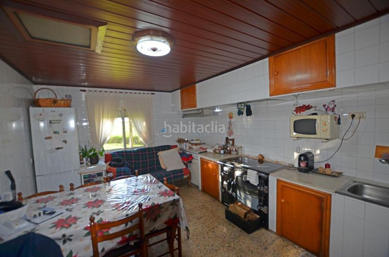 Foto 4b961df2-8ce8-4786-b9e0-0e3f657be5cf. Casa amb calefacció aparcament a Tomiño