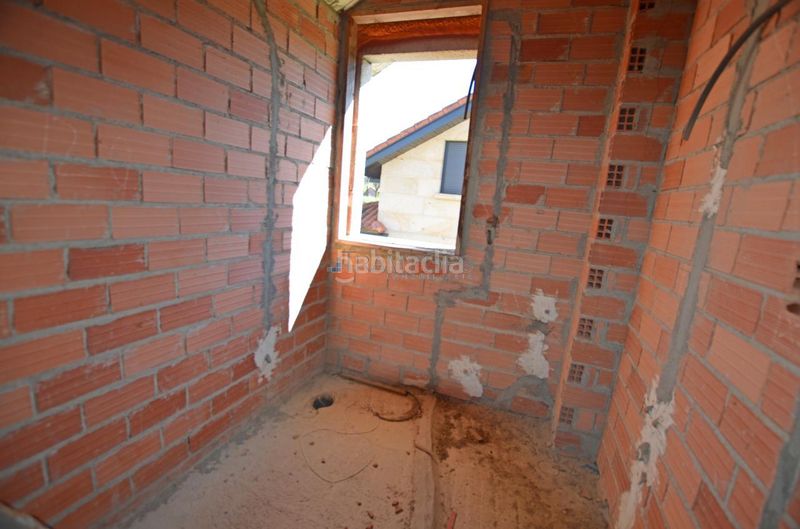 Foto b33ceda0-bb5a-4014-903c-667b0133ef51. Xalet amb aparcament a Ponteareas
