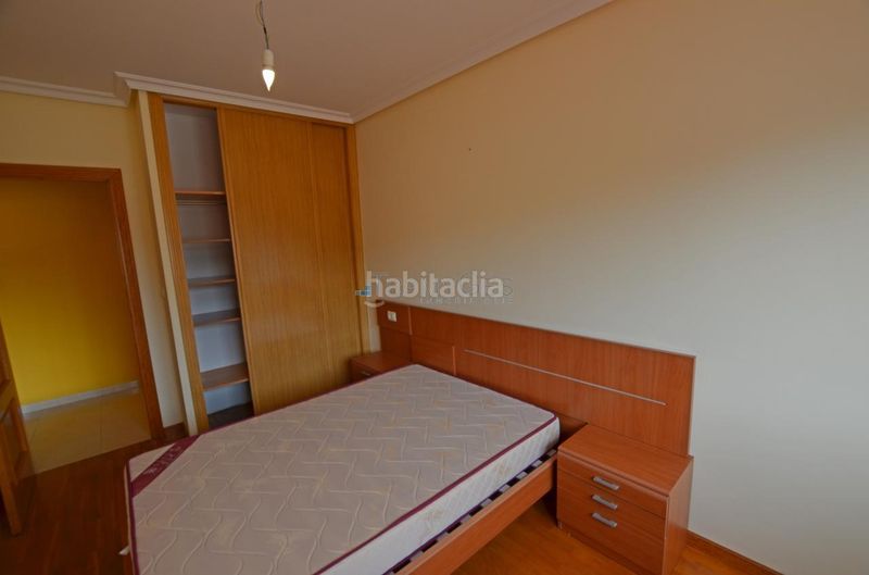 Foto c2d83697-447e-40b2-a046-96e9893536ee. Pis amb aparcament a Guarda (A)