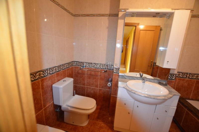 Foto ee22b760-b0ee-4474-a3a4-50b069ca8d97. Pis amb aparcament a Guarda (A)