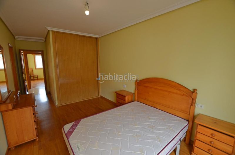 Foto f585899f-4ca8-46bb-a090-e94bfa099bdc. Pis amb aparcament a Guarda (A)